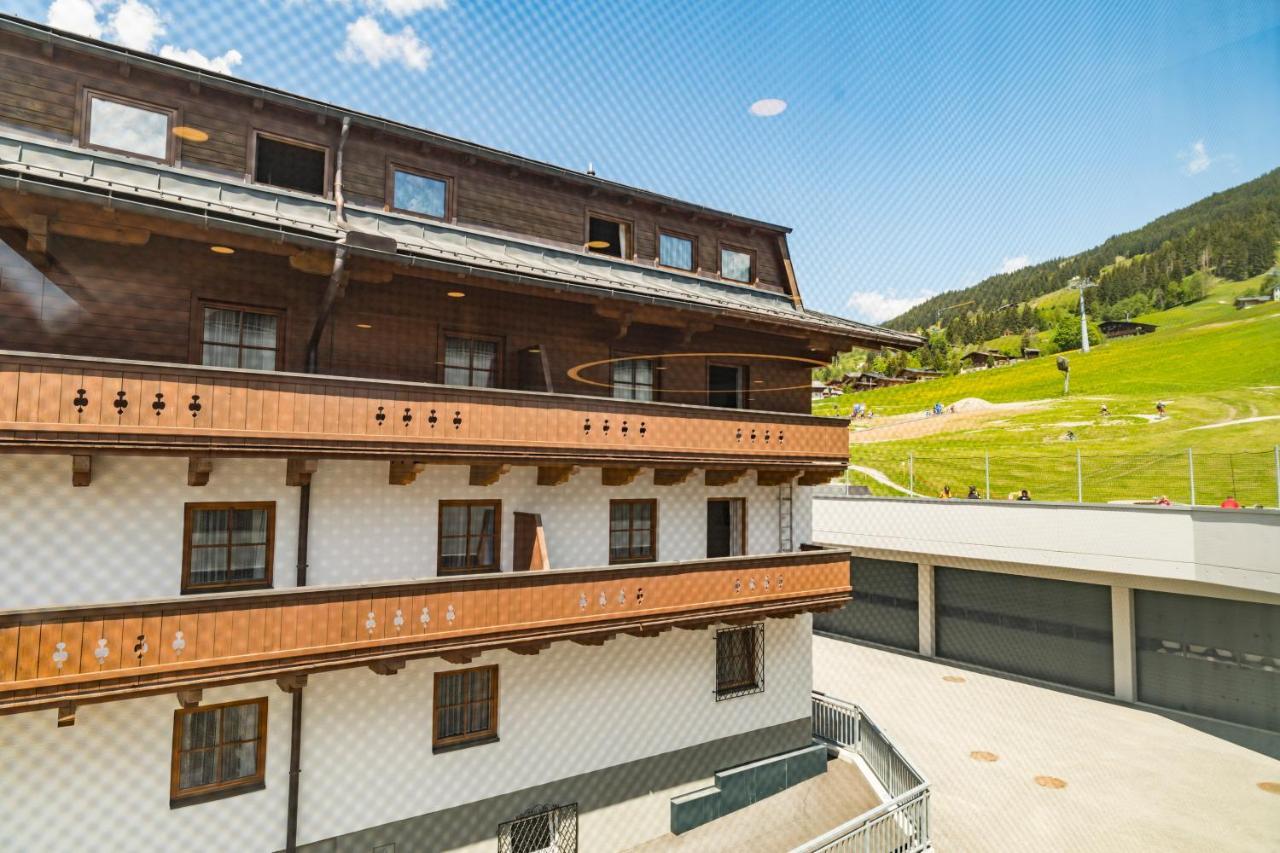 Appartements Bernhofer Σάαλμπαχ-Χίντεργκλεμ Εξωτερικό φωτογραφία